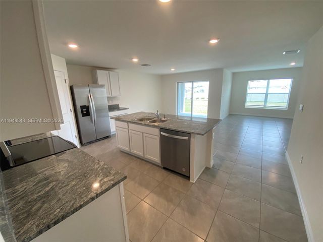 8864 SW 49th Circle, Ocala, FL 34476