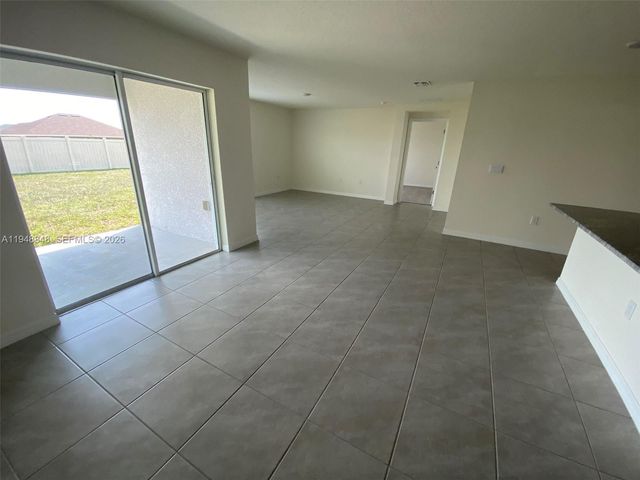 8864 SW 49th Circle, Ocala, FL 34476