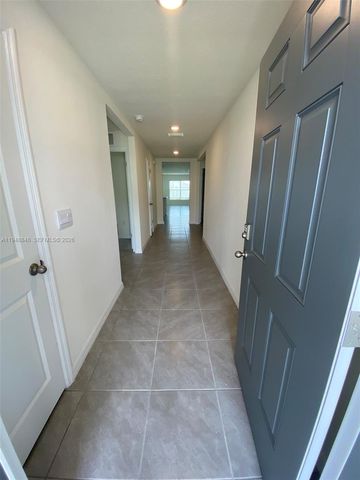 8864 SW 49th Circle, Ocala, FL 34476