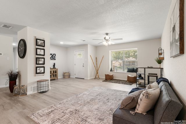 3115 Bluefield, San Antonio, TX 78230