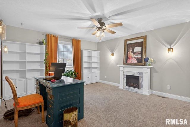 815 Garvey Lane, Chatham, IL 62629