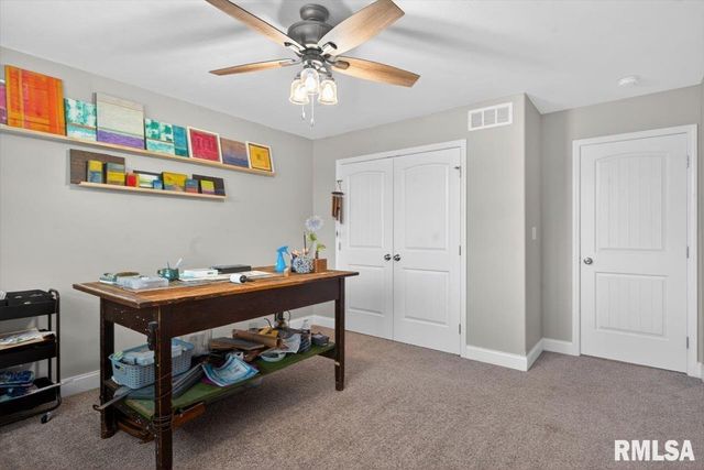 815 Garvey Lane, Chatham, IL 62629