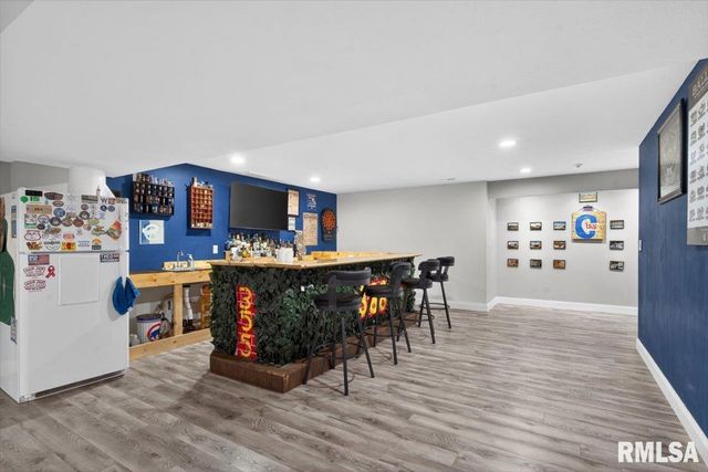 815 Garvey Lane, Chatham, IL 62629
