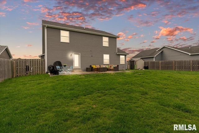 815 Garvey Lane, Chatham, IL 62629