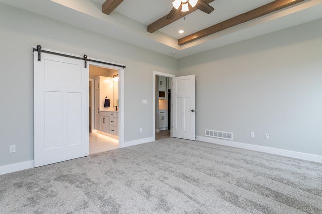 700 SAGEMOOR DR, Columbia, MO 65201