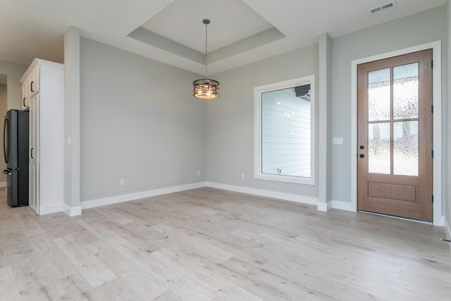 700 SAGEMOOR DR, Columbia, MO 65201