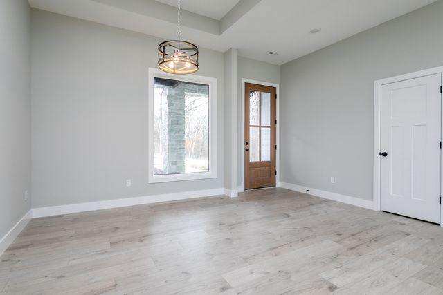 700 SAGEMOOR DR, Columbia, MO 65201