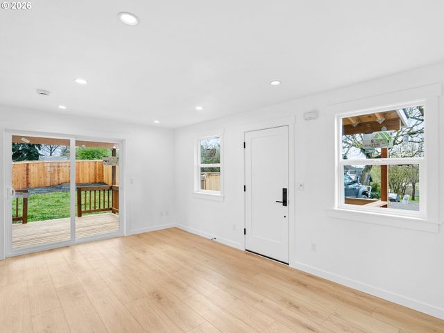 2311 Sw 6th Ave, Camas, WA 98607