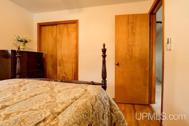 3021 16th Street, Menominee, MI 49858