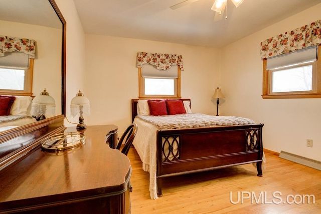 3021 16th Street, Menominee, MI 49858