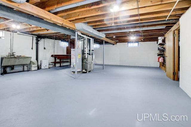 3021 16th Street, Menominee, MI 49858