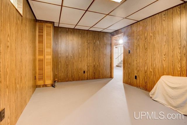 3021 16th Street, Menominee, MI 49858