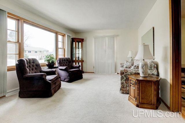 3021 16th Street, Menominee, MI 49858