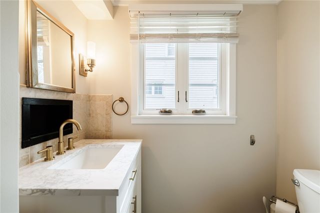 437 Landing Road North, Brighton, NY 14625