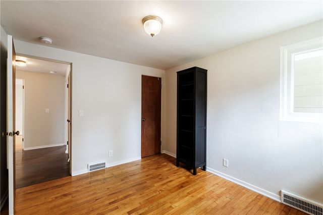 437 Landing Road North, Brighton, NY 14625