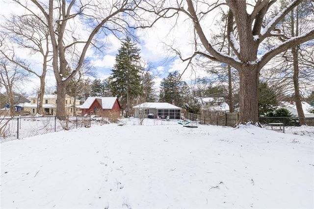 437 Landing Road North, Brighton, NY 14625