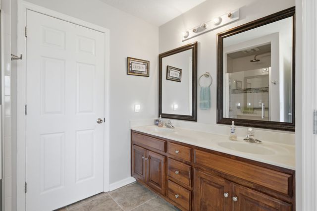 465 Old 25 Loop Road, Castalian Springs, TN 37031
