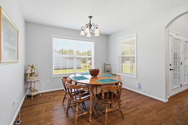 465 Old 25 Loop Road, Castalian Springs, TN 37031