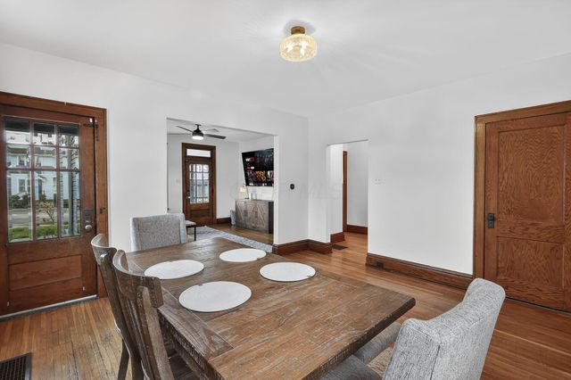 94 W Waterloo Street, Canal Winchester, OH 43110