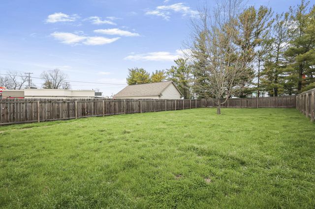 94 W Waterloo Street, Canal Winchester, OH 43110