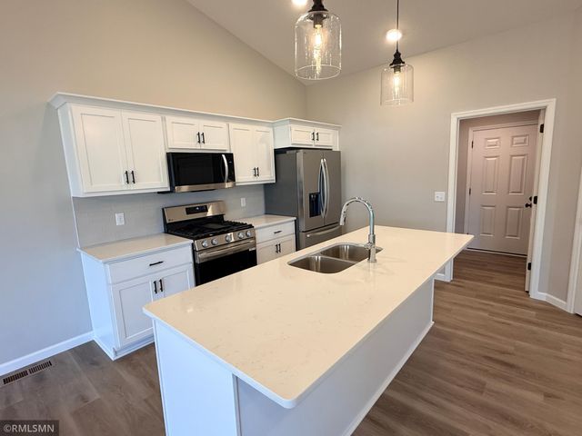 8804 147th Avenue NW, Ramsey, MN 55303