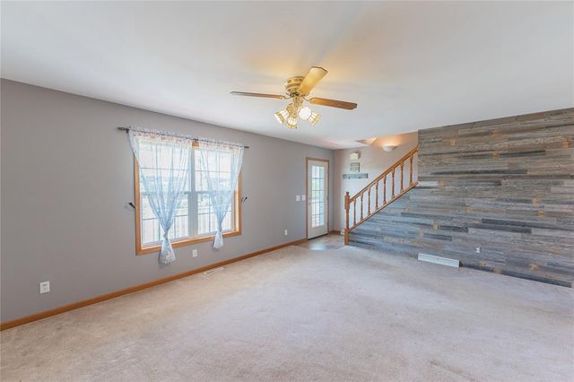 30694 County Highway, Elroy, WI 53929