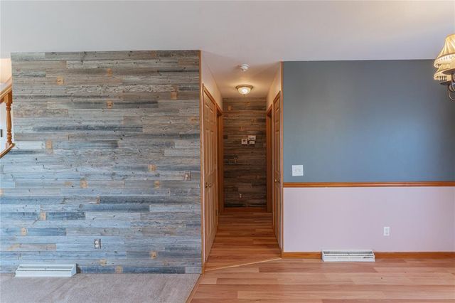 30694 County Highway, Elroy, WI 53929