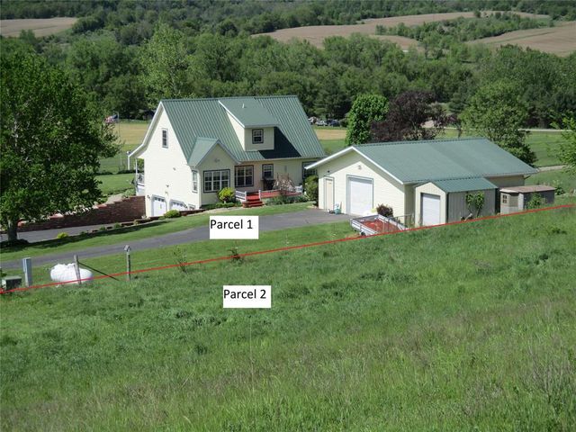 30694 County Highway, Elroy, WI 53929