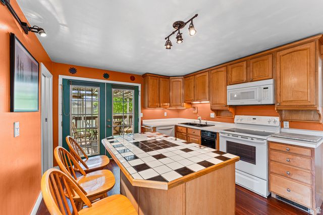 4965 S GLENN ST, Salt Lake City, UT 84107