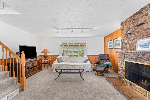 4965 S GLENN ST, Salt Lake City, UT 84107