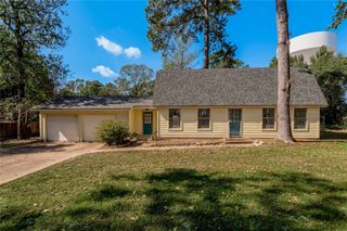 3644 Sage Street, Huntsville, TX 77340