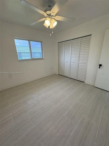 800 NW 44th Ave 4, Miami, FL 33126