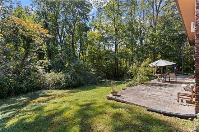 707 Campbell Town Road, Walhalla, SC 29691