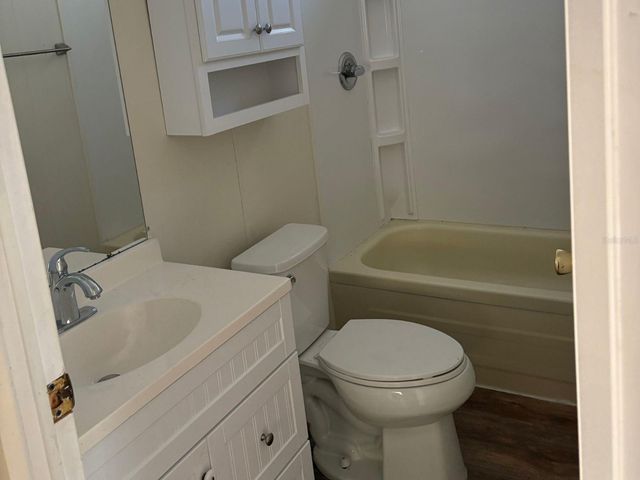 498 LONGWOOD DRIVE, Venice, FL 34285