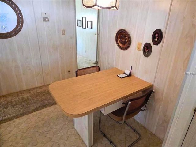 498 LONGWOOD DRIVE, Venice, FL 34285