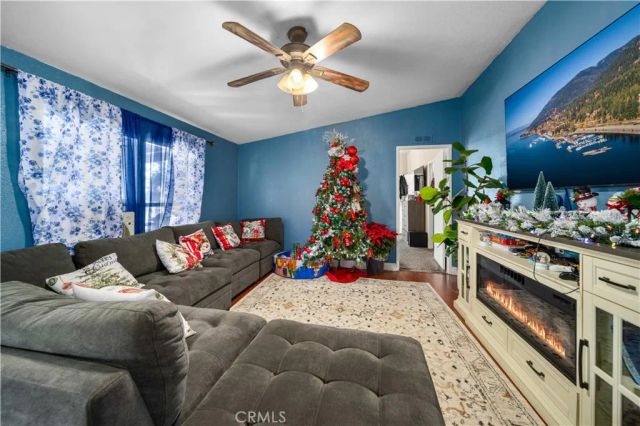 22260 Deprad, Perris, CA 92570