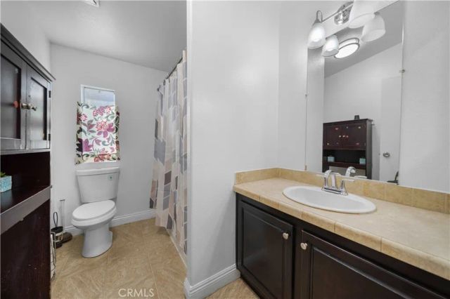 22260 Deprad, Perris, CA 92570