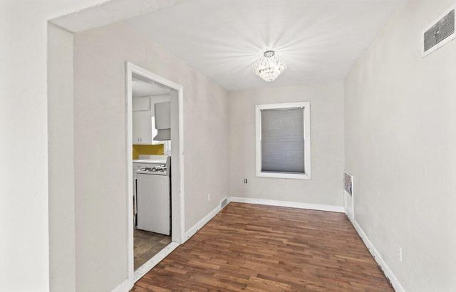 713 RIDGEWAY AVE, Columbia, MO 65203