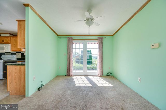 69 BAUER DR, Lebanon, PA 17046