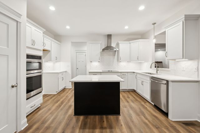 2634 Remington Trce, Clarksville, TN 37043