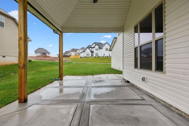 2634 Remington Trce, Clarksville, TN 37043