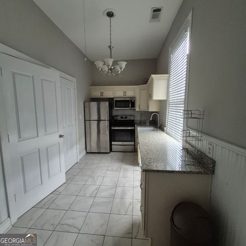 867 Orange Terrace B, Macon, GA 31201