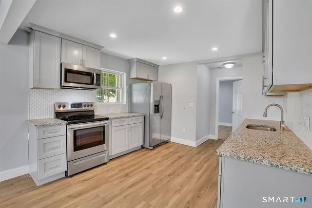109 Porterbrook Avenue, East Hartford, CT 06118