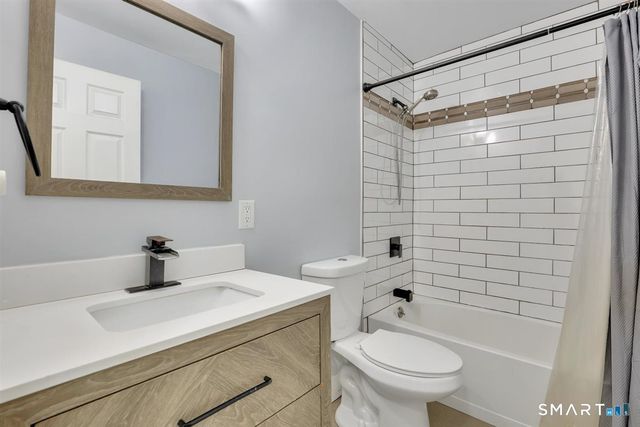 109 Porterbrook Avenue, East Hartford, CT 06118