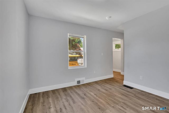 109 Porterbrook Avenue, East Hartford, CT 06118