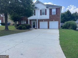 3184 Elmwood Court, Atlanta, GA 30349