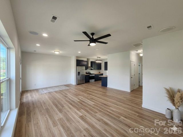 8804 Arrowhead Place Lane, Cornelius, NC 28031