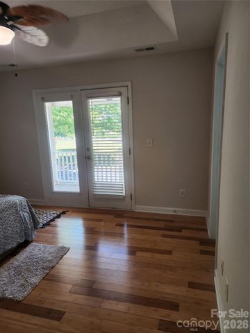 8804 Arrowhead Place Lane, Cornelius, NC 28031
