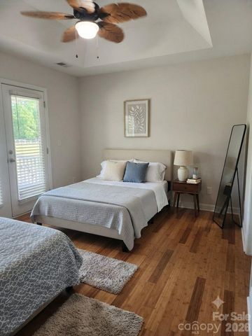 8804 Arrowhead Place Lane, Cornelius, NC 28031