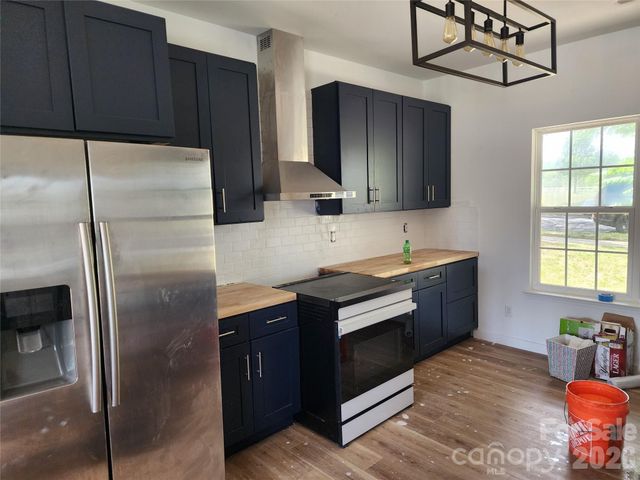 8804 Arrowhead Place Lane, Cornelius, NC 28031